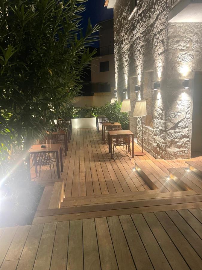 Hotel Le Mistral Порто-Веккьо Экстерьер фото