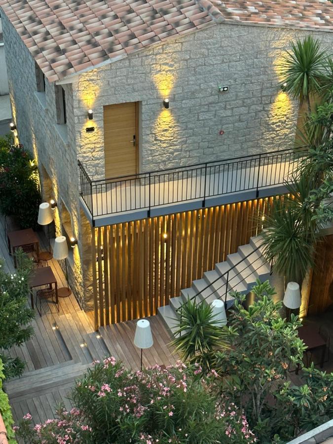 Hotel Le Mistral Порто-Веккьо Экстерьер фото