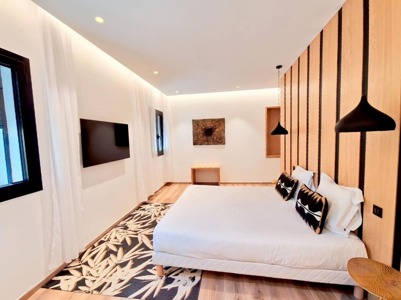 Hotel Le Mistral Порто-Веккьо Экстерьер фото