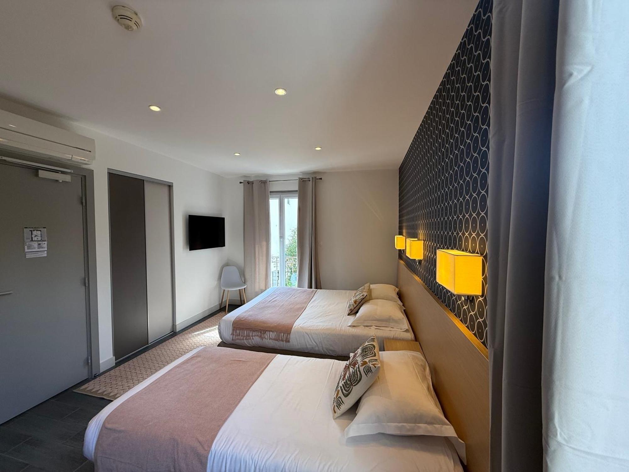 Hotel Le Mistral Порто-Веккьо Экстерьер фото